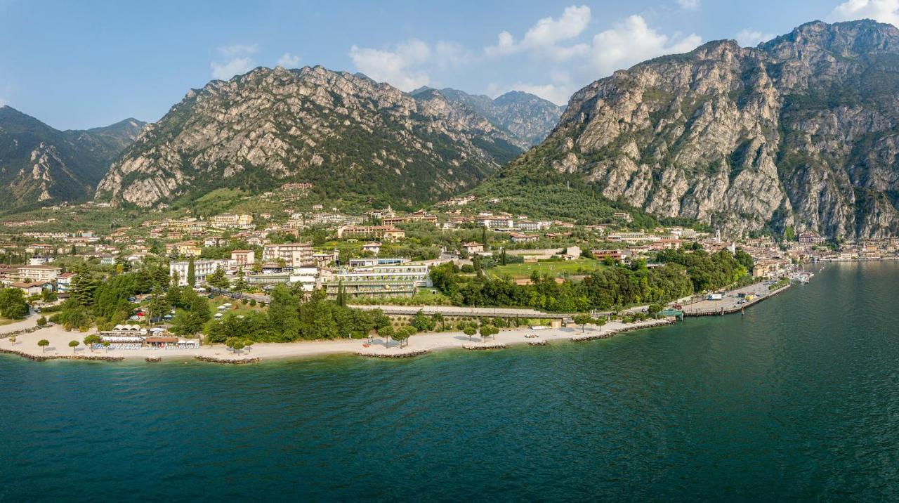 Hotel Garda Bellevue Limone sul Garda Exterior foto