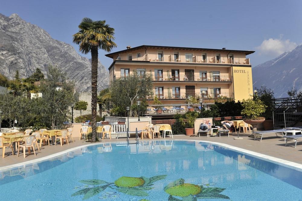 Hotel Garda Bellevue Limone sul Garda Exterior foto