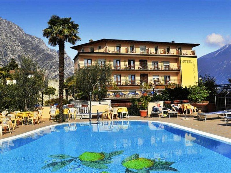 Hotel Garda Bellevue Limone sul Garda Exterior foto